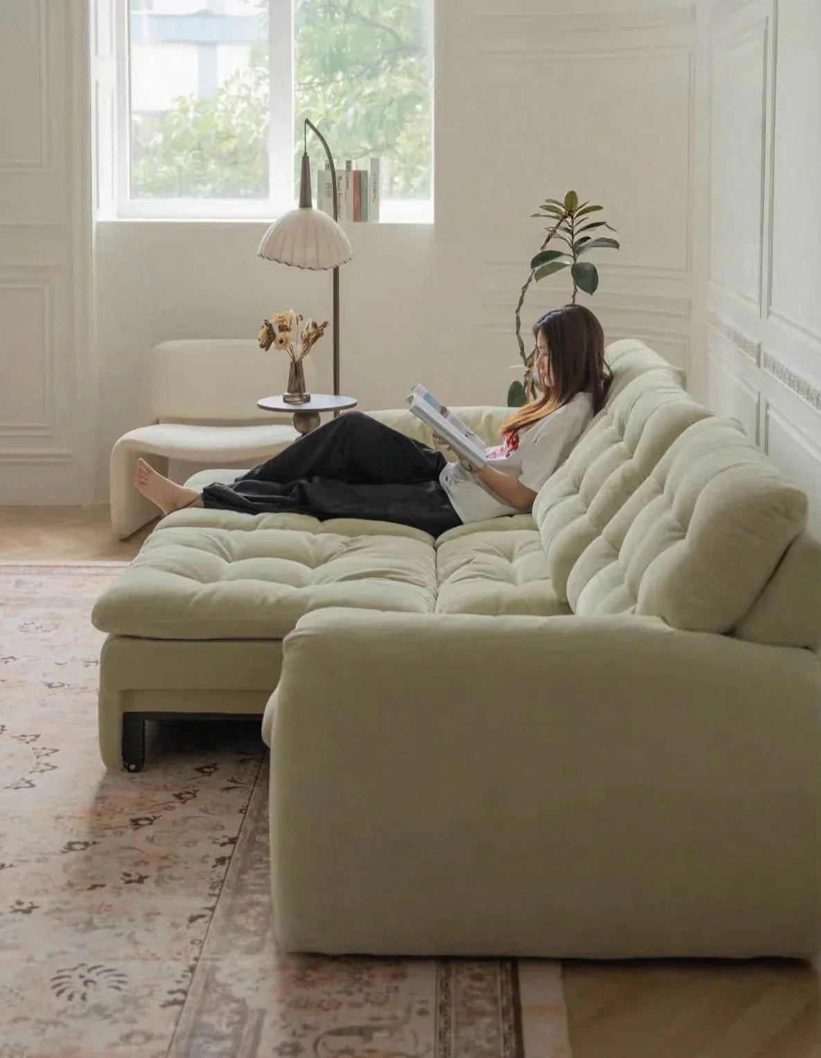 Luvea™ - Tiffany Extendable Sofa